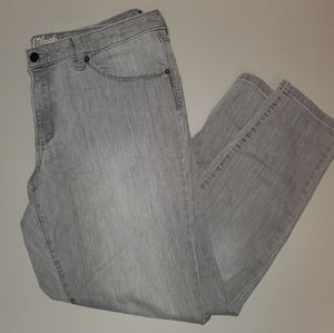 Universal thread sz 16 mid rise skinny